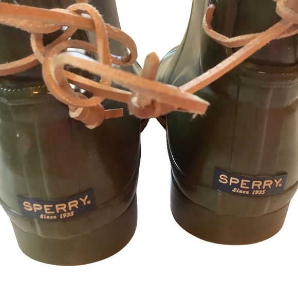 Sperry Women’s Walker Turf Rain Boots – Army Green (Size 8M) - Picture 4 of 9